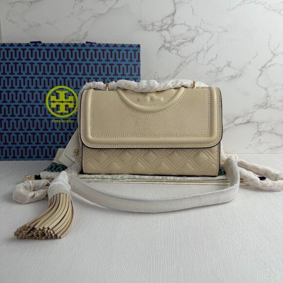 NEW Tory Burch  FLEMING CONVERTIBLE SHOULDER BAG In Black - Picture 1 of 11